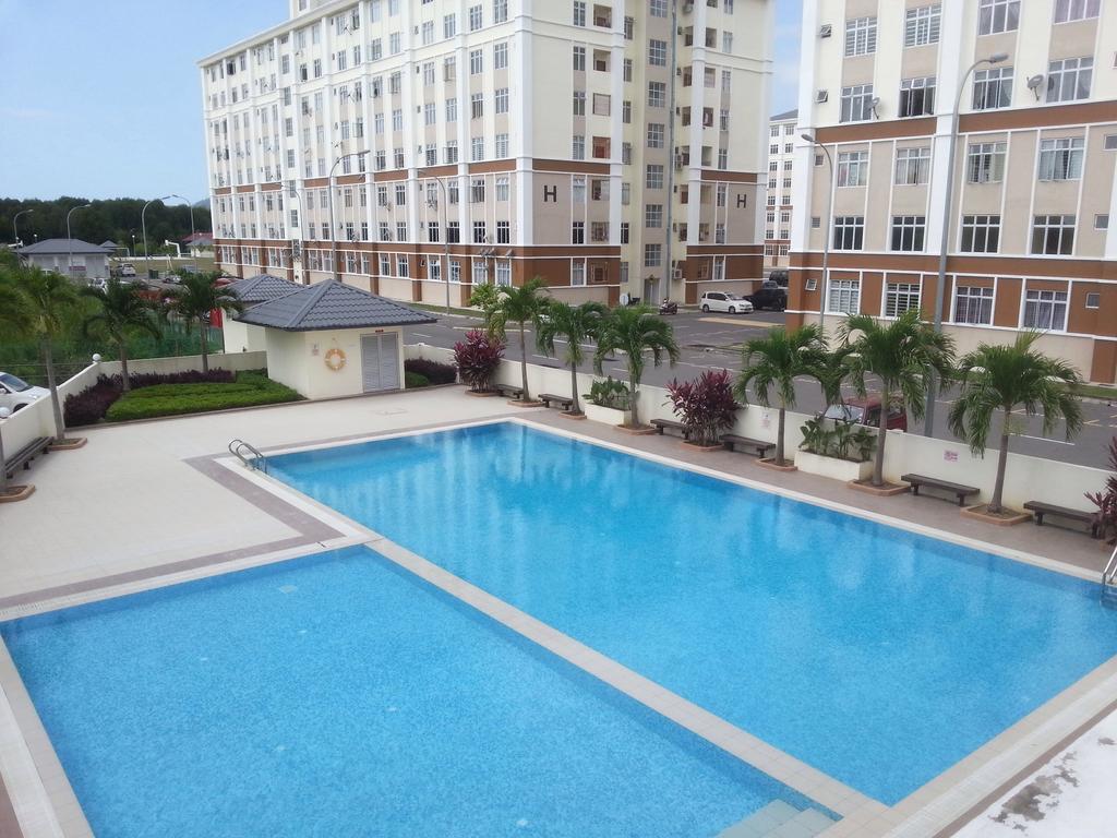 Kk Holiday Suites Apartment Kota Kinabalu Exterior photo